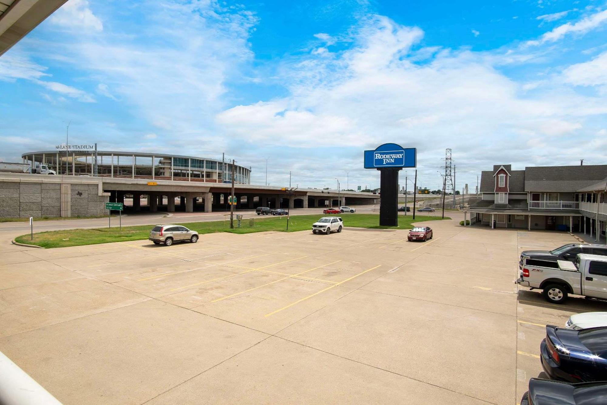 Rodeway Inn Waco Exteriér fotografie