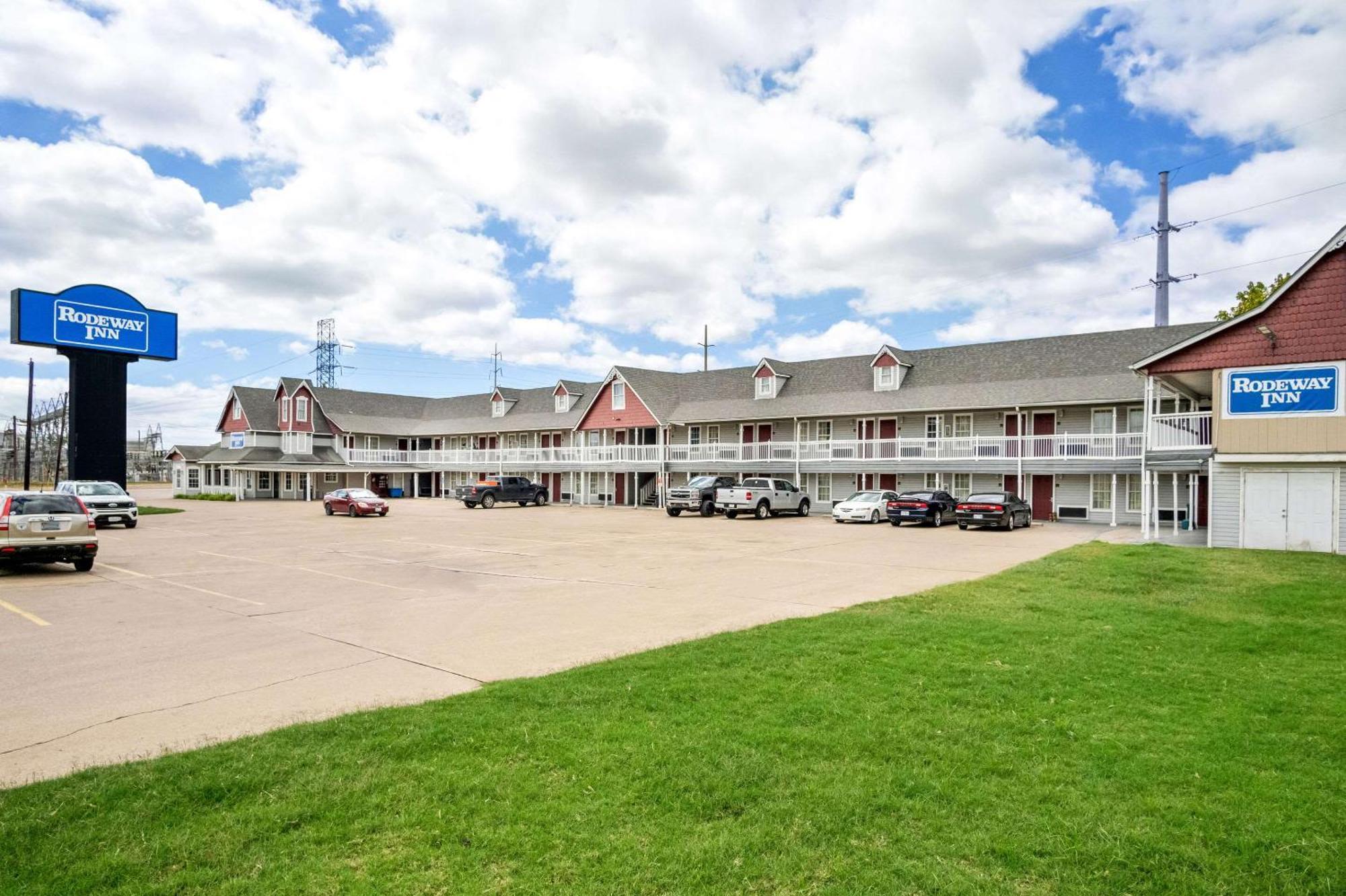Rodeway Inn Waco Exteriér fotografie